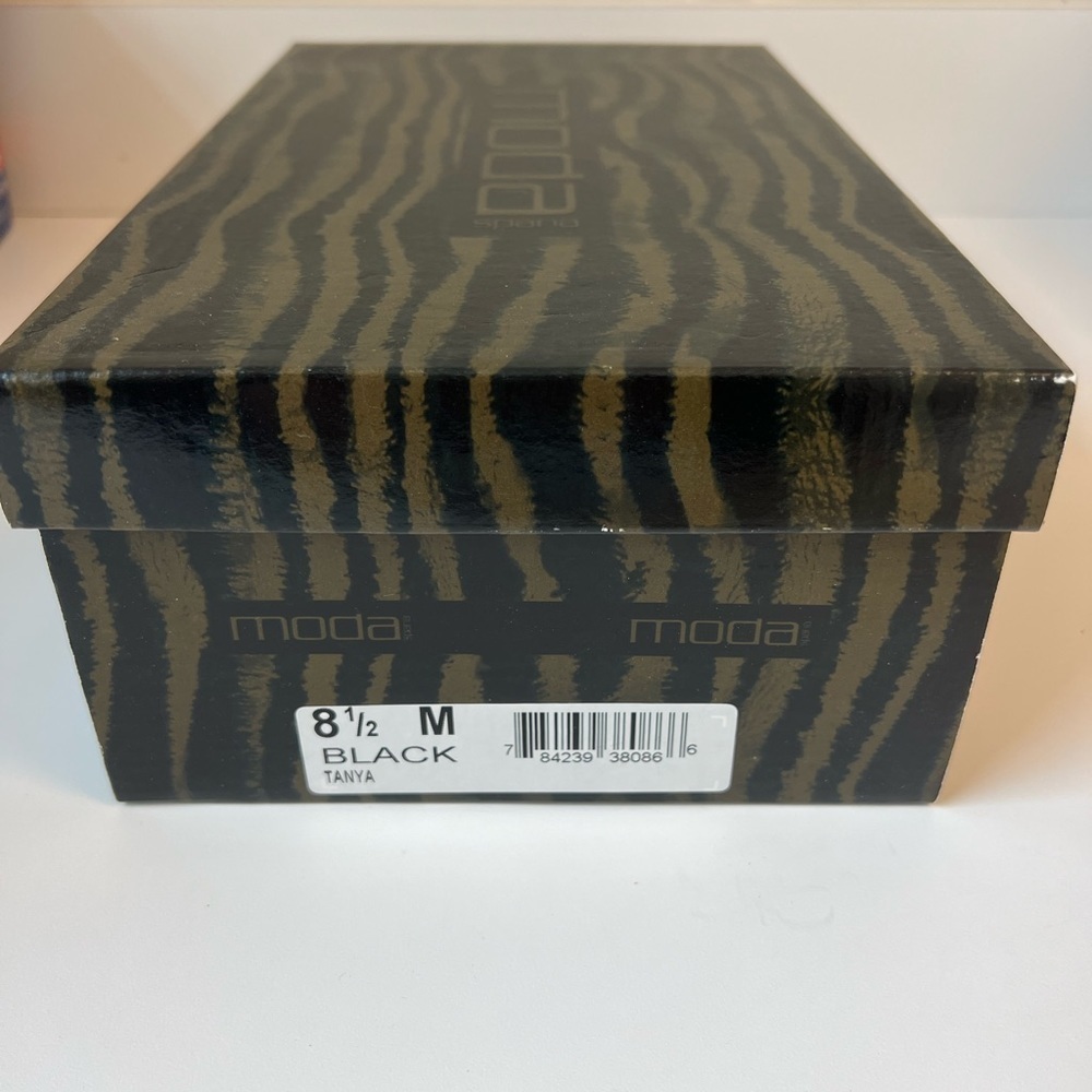 Moda Spana Textured Pump, Excellent Condition. Size 8.5 - Picture 6 of 7
